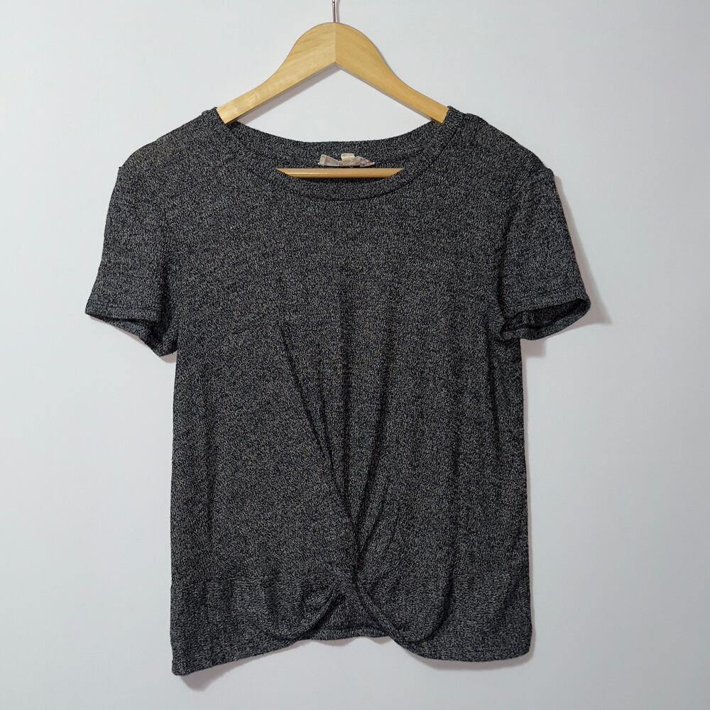 Pink Republic Gray Metallic Knit Twist Front Top women’s Size Medium